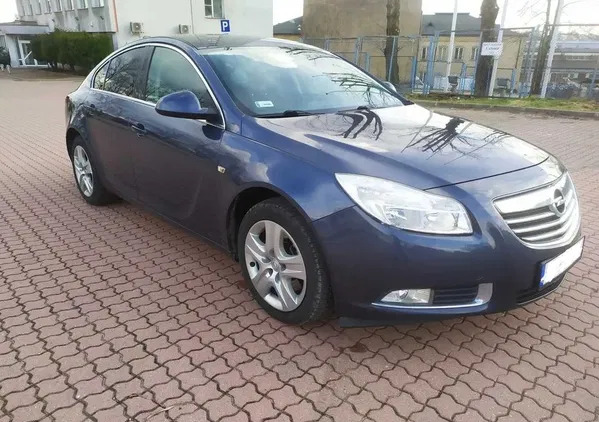 samochody osobowe Opel Insignia cena 26900 przebieg: 196110, rok produkcji 2009 z Białystok